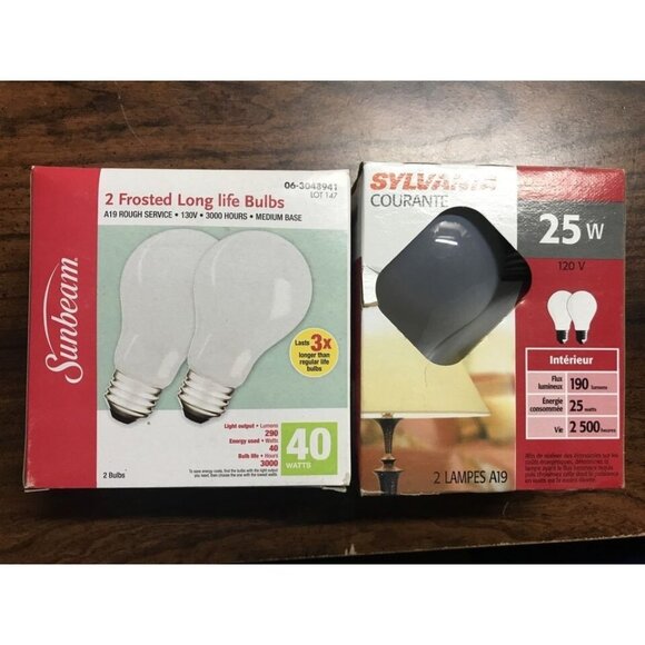 NEW 2 Pack Light Bulbs Sylvania 25 W / Sunbeam 40 W - Picture 1 of 1